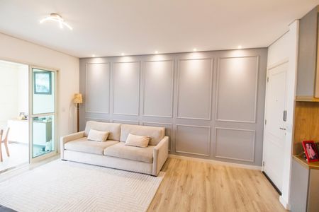 Apartamento à venda com 133m², 3 quartos e 2 vagas Apartamento à venda com 133m², 3 quartos e 2 vagasSala