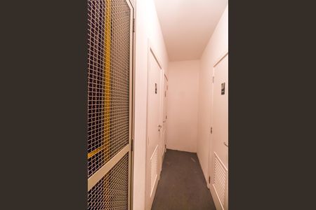Apartamento à venda com 133m², 3 quartos e 2 vagas Apartamento à venda com 133m², 3 quartos e 2 vagasDepósito
