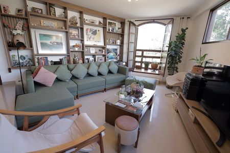 Apartamento para alugar com 3 quartos, 71m² em Vila Assunção, Santo André