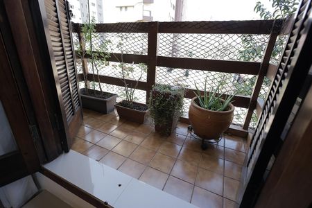 Sacada de apartamento para alugar com 3 quartos, 94m² em Vila Assunção, Santo André