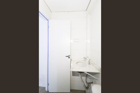 Banheiro de kitnet/studio para alugar com 1 quarto, 24m² em Vila Guilherme, São Paulo