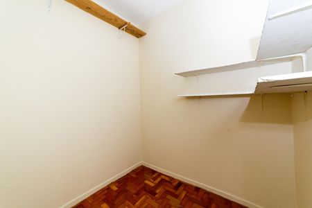 Apartamento para alugar com 127m², 3 quartos e 1 vaga Apartamento para alugar com 127m², 3 quartos e 1 vagaQuarto de Serviço