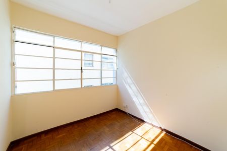 Apartamento para alugar com 127m², 3 quartos e 1 vaga Apartamento para alugar com 127m², 3 quartos e 1 vagaQuarto 1