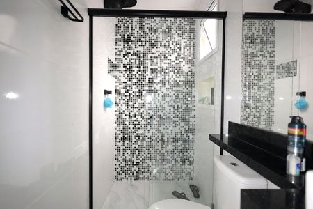 Apartamento à venda com 88m², 2 quartos e 1 vaga Apartamento à venda com 88m², 2 quartos e 1 vagaBanheiro