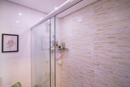BANHEIRO de apartamento para alugar com 3 quartos, 94m² em Vila Diva, São Paulo