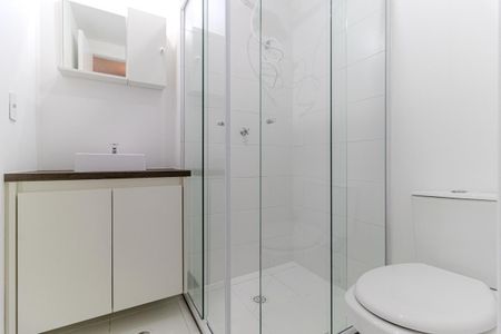 Banheiro de apartamento para alugar com 1 quarto, 26m² em Vila Buarque, São Paulo