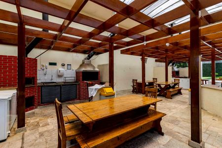 Apartamento à venda com 87m², 3 quartos e 2 vagas Apartamento à venda com 87m², 3 quartos e 2 vagasChurrasqueira