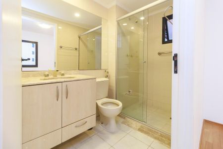 Apartamento à venda com 87m², 3 quartos e 2 vagas Apartamento à venda com 87m², 3 quartos e 2 vagasSuíte - Banheiro