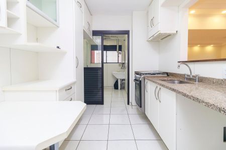 Apartamento à venda com 87m², 3 quartos e 2 vagas Apartamento à venda com 87m², 3 quartos e 2 vagasCozinha