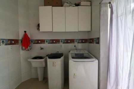 Casa à venda com 4 quartos, 256m² em Residencial Burato, Campinas