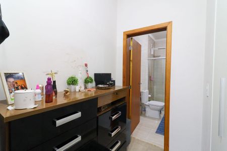 Casa para alugar com 256m², 4 quartos e 3 vagas