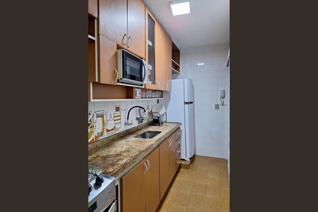 Apartamento para alugar com 92m², 2 quartos e 1 vaga Apartamento para alugar com 92m², 2 quartos e 1 vagaCozinha