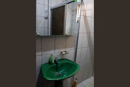 Casa à venda com 197m², 5 quartos e 3 vagas Casa à venda com 197m², 5 quartos e 3 vagasBanheiro 1