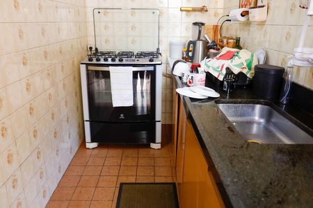 Casa à venda com 197m², 5 quartos e 3 vagas Casa à venda com 197m², 5 quartos e 3 vagasCozinha