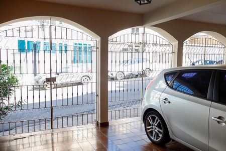 Casa à venda com 197m², 5 quartos e 3 vagas Casa à venda com 197m², 5 quartos e 3 vagasGaragem