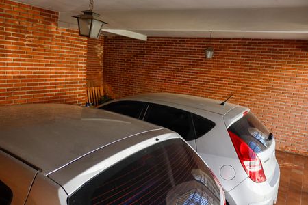 Casa à venda com 197m², 5 quartos e 3 vagas Casa à venda com 197m², 5 quartos e 3 vagasGaragem
