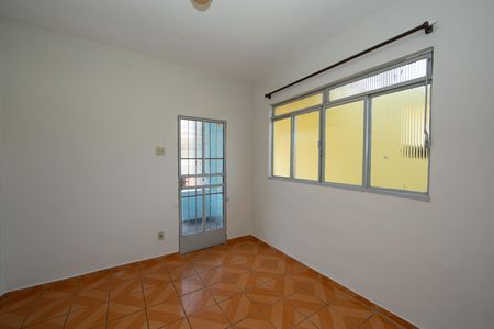 SALA de casa para alugar com 3 quartos, 248m² em Alto dos Pinheiros, Belo Horizonte