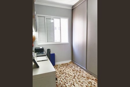 Quarto de apartamento à venda com 3 quartos, 74m² em Vila Guarani (Zona Sul), São Paulo