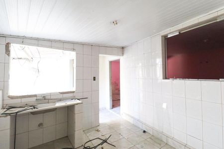 Casa à venda com 224m², 2 quartos e 2 vagas Casa à venda com 224m², 2 quartos e 2 vagasCozinha