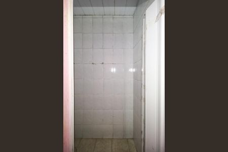 Casa à venda com 224m², 2 quartos e 2 vagas Casa à venda com 224m², 2 quartos e 2 vagasBanheiro