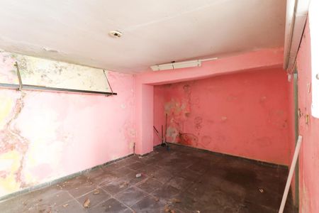 Casa à venda com 224m², 2 quartos e 2 vagas Casa à venda com 224m², 2 quartos e 2 vagasGaragem 1