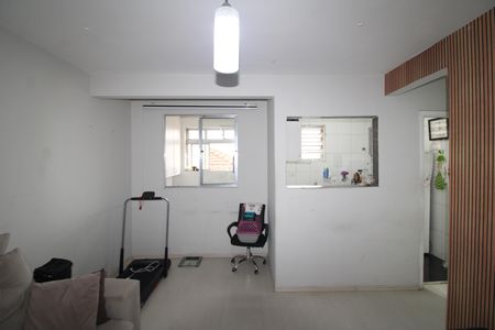 Sala de apartamento à venda com 2 quartos, 54m² em Vila Bandeirantes, São Paulo