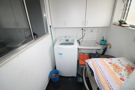 Área de Serviço de apartamento à venda com 2 quartos, 54m² em Vila Bandeirantes, São Paulo