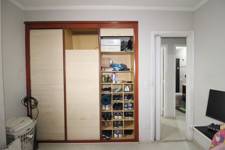 Apartamento à venda com 54m², 2 quartos e 1 vagaQuarto 2