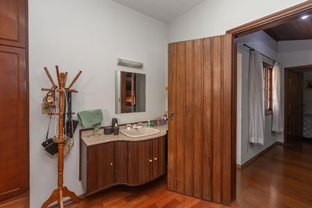 Banheiro da Suíte 2 de casa à venda com 3 quartos, 270m² em Vila Miranda, Sumaré