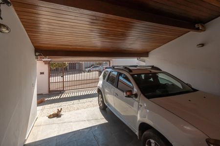 Garagem de casa à venda com 3 quartos, 270m² em Vila Miranda, Sumaré