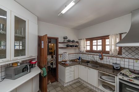 Cozinha  de casa à venda com 3 quartos, 270m² em Vila Miranda, Sumaré