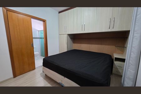 Suíte  de casa para alugar com 3 quartos, 250m² em Dos Ipês, Vespasiano