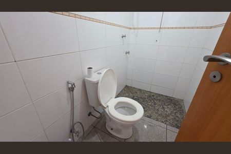Casa de condomínio para alugar com 250m², 3 quartos e 4 vagas Casa de condomínio para alugar com 250m², 3 quartos e 4 vagasBanheiro social 4