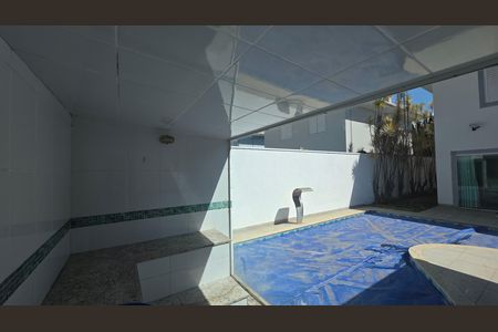 Sauna  de casa para alugar com 3 quartos, 250m² em Dos Ipês, Vespasiano