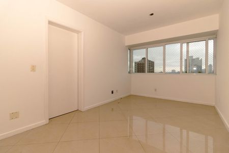 Sala de apartamento para alugar com 1 quarto, 50m² em Passo d’Areia, Porto Alegre