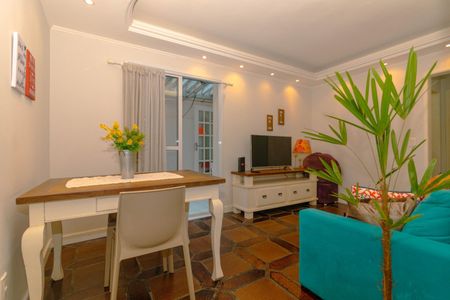Apartamento para alugar com 75m², 1 quarto e sem vagaSala