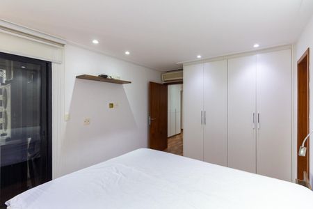 Apartamento à venda com 168m², 2 quartos e 3 vagas Apartamento à venda com 168m², 2 quartos e 3 vagasQuarto