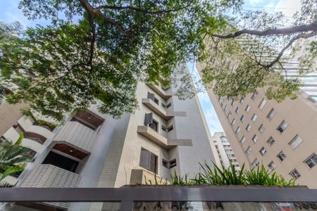 Apartamento à venda com 168m², 2 quartos e 3 vagas Apartamento à venda com 168m², 2 quartos e 3 vagasFachada