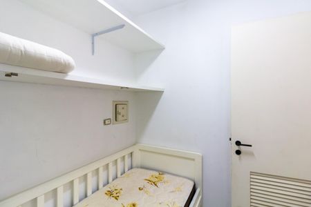 Apartamento à venda com 168m², 2 quartos e 3 vagas Apartamento à venda com 168m², 2 quartos e 3 vagasQuarto