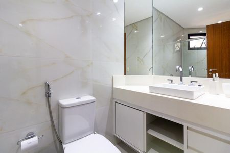Apartamento à venda com 168m², 2 quartos e 3 vagas Apartamento à venda com 168m², 2 quartos e 3 vagasBanheiro