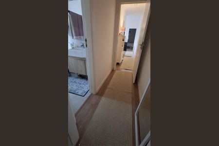 Corredor de casa à venda com 3 quartos, 137m² em Jardim Namba, São Paulo