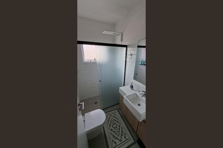 Banheiro de casa à venda com 3 quartos, 137m² em Jardim Namba, São Paulo