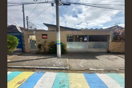Fachada - Placa QuintoAndar instalada de casa à venda com 3 quartos, 128m² em Vila Friburgo, São Paulo