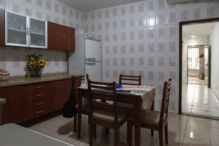 Cozinha de casa para alugar com 3 quartos, 300m² em Gopouva, Guarulhos
