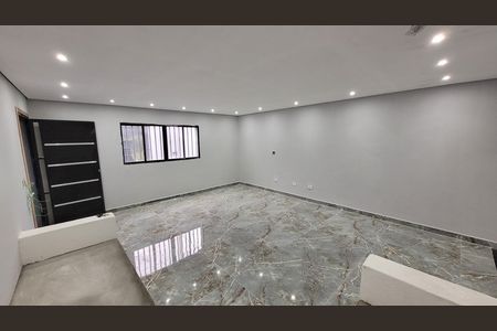 Casa para alugar com 86m², 1 quarto e 2 vagas Casa para alugar com 86m², 1 quarto e 2 vagasSala