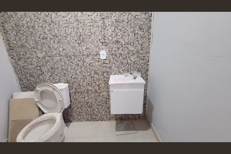 Casa para alugar com 86m², 1 quarto e 2 vagas Casa para alugar com 86m², 1 quarto e 2 vagasBanheiro Suite