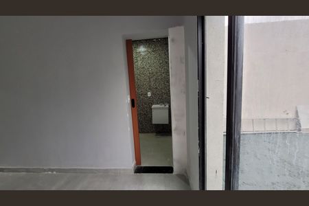 Casa para alugar com 86m², 1 quarto e 2 vagas Casa para alugar com 86m², 1 quarto e 2 vagasBanheiro Suite