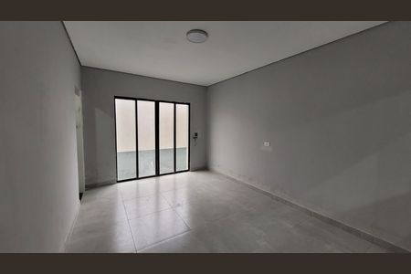 Casa para alugar com 86m², 1 quarto e 2 vagas Casa para alugar com 86m², 1 quarto e 2 vagasSuite