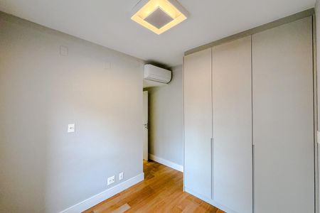 Apartamento à venda com 165m², 2 quartos e 3 vagasQuarto 1 - Suíte