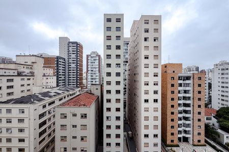 Apartamento à venda com 165m², 2 quartos e 3 vagasVista da Suíte 2